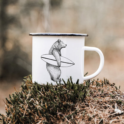 EMAILLE Tasse | Surferbär Bruno | Schwarz Weiß