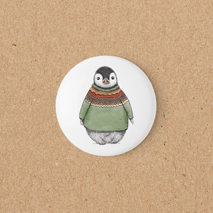 Magnetbutton | Kühlschrankmagnet | 55 mm | Pinguin Fabi Winterpulli